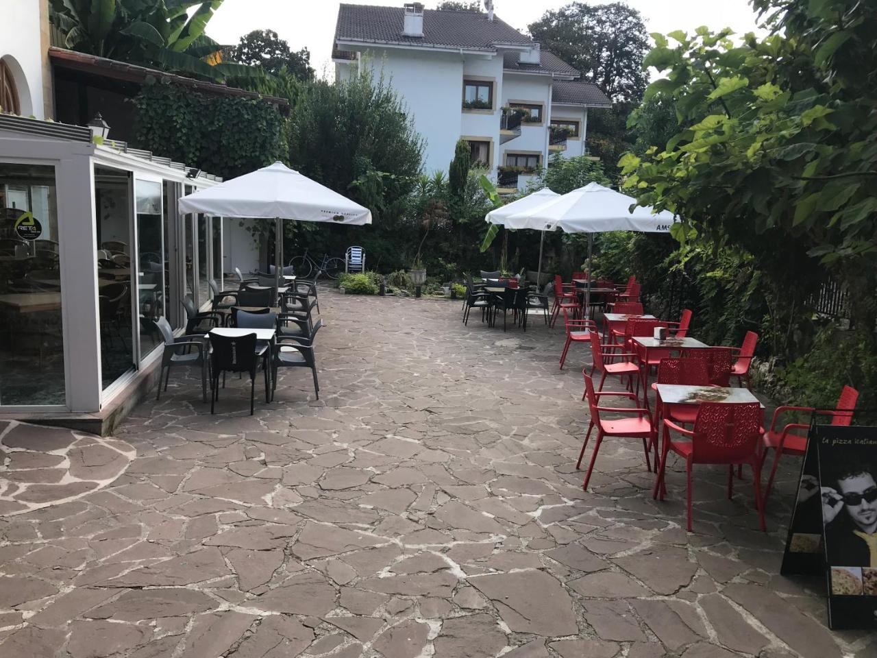 Hostal Ansonea بيرا المظهر الخارجي الصورة